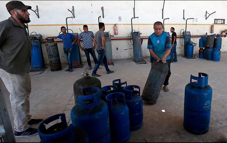 La prohibición al paso de combustible y la reapertura total del paso fronterizo dependerá de la situación de calma, declaró Israel. AFP/S. Khatib