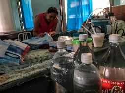 Arroz, granos o pasta es la única dieta para los pacientes del Hospital Universitario en Caracas. AFP / J. Barreto