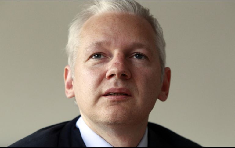 El presidente insiste en que la condición impuesta por el país para con Assange (foto) sucede para que 