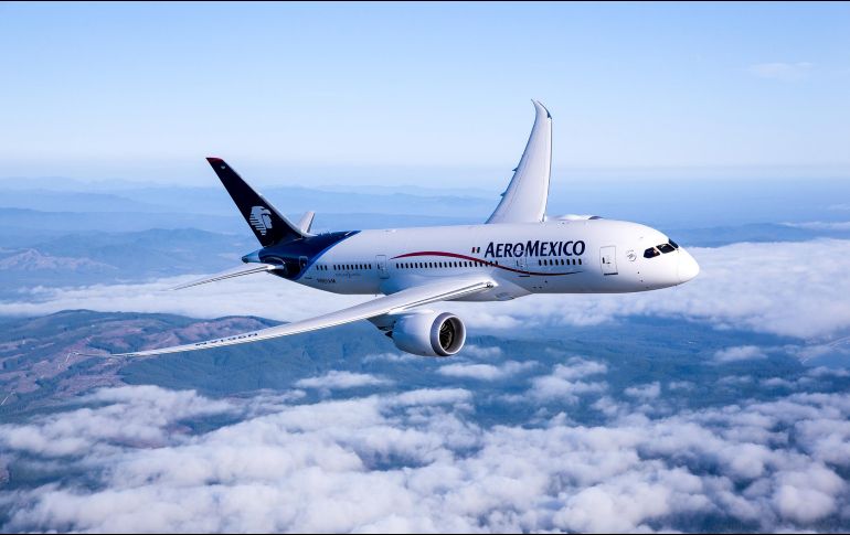 Aeroméxico podría pagar hasta dos millones 621 mil pesos a los pasajeros afectados. NOTIMEX/Archivo