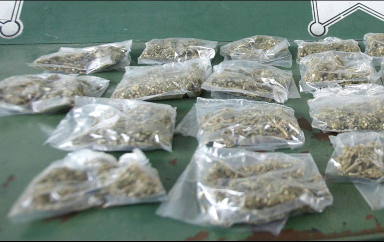 La PGR ya integra una carpeta de investigación contra quienes resulten responsables por el delito contra la salud.  EL INFORMADOR /ARCHIVO