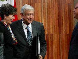 Este miércoles, Andrés Manuel López Obrador recibió del TEPJF la constancia de Presidente electo de México. NTX / ESPECIAL