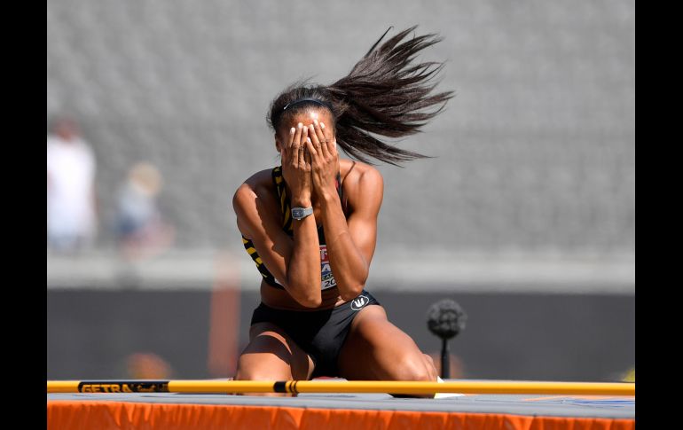 La belga Nafissatou Thiam luego de su salto en el heptatlón.