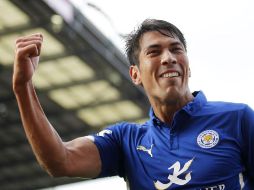 El atacante de 32 años fue campeón con los Foxes en la temporada 2015–16. TWITTER / @SoyReferee