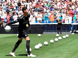 Thibaut Courtois aclaró que no viene a competir con Keylor Navas, sino a sumar con el equipo para ganar todos los títulos posibles. AFP/J. Soriano