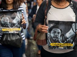 Manifestantes en Venezuela apoyan al opositor venezolano Juan Requesens luego de su detención por el presunto atentado contra Maduro. EFE/ M. Gutiérrez