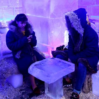 Fotogalería: Ante el calor, una cafetería bajo cero