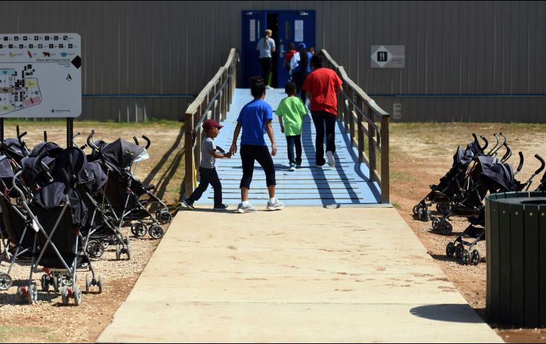 El centro de detención en Dilley, donde estuvo el infante fallecido. AP/C. Reed