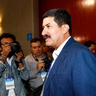 Basta de simulaciones en el PAN, dice Javier Corral