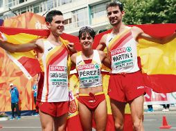Baluartes. Diego García, María Pérez y Álvaro Martín fueron las figuras ayer en la marcha de la fiesta europea de atletismo. EFE/F. Trueba