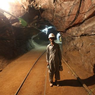 Mueren seis personas tras explosión de mina en Pakistán