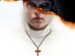 Desde hace un par de semanas se han estrenado de pósters, uno de ellos en clara referencia al clásico de terror 'El Exorcista'. Warnes Bros