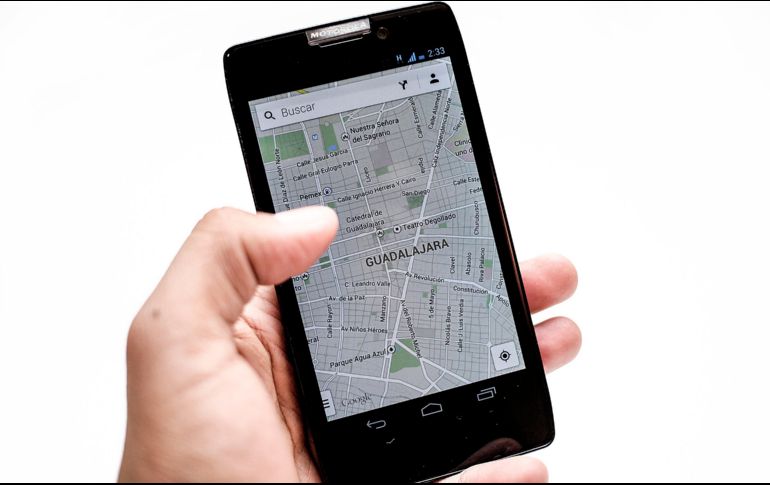 Los smartphones también se conectan a torres de celular, así que tu proveedor de servicio conoce tu ubicación general en todo momento. EL INFORMADOR / ARCHIVO