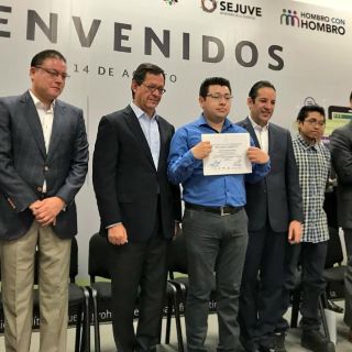 Empleo formal para jóvenes, prioridad para el gobierno: Roberto Campa