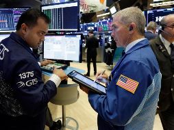 El Dow Jones sumó 112.23 puntos, llegó hasta 25 mil 299.93 enteros. AP / R. Drew