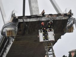 El viaducto transcurre sobre una zona urbana en la que hay centros comerciales, edificios residenciales y áreas industriales. EFE/ L. Zennaro