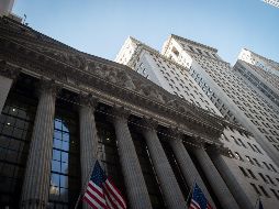 El NYSE Composite opera con una pérdida de 97.97 puntos, ubicándose en 12 mil 737.34 unidades. AFP / ARCHIVO