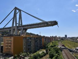 Finalmente, el Gobierno nombrará próximamente a un comisario que se encargará de vigilar el correcto desarrollo de las obras de reconstrucción del puente. EFE/ L. Zennaro