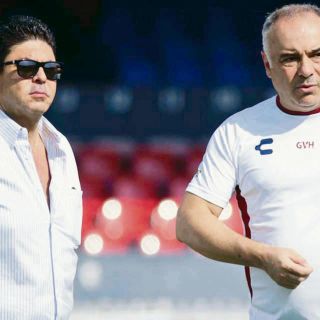 El carnaval de Fidel Kuri