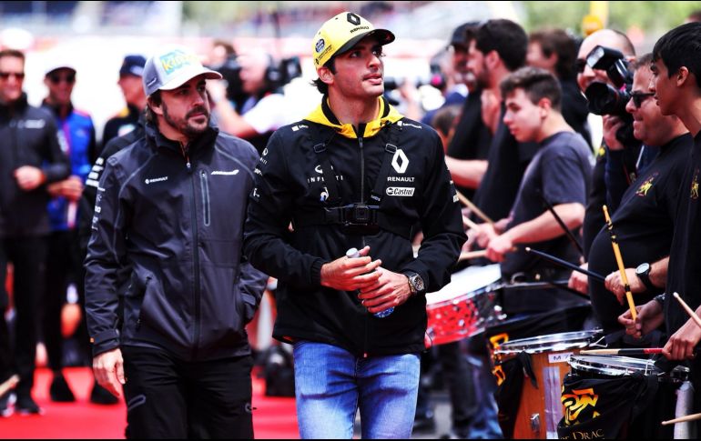 El español se muestra ''muy contento y orgulloso'' porque ''correr para un equipo tan mítico y especial de la F1 es un sueño hecho realidad''. TWITTER / @Carlossainz55