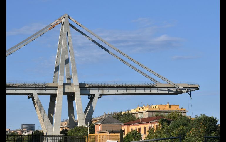 El derrumbe de la estructura plantea un verdadero desafío para el tráfico en la ciudad, pues el viaducto permitía el paso de más de 25 millones de vehículos cada año.