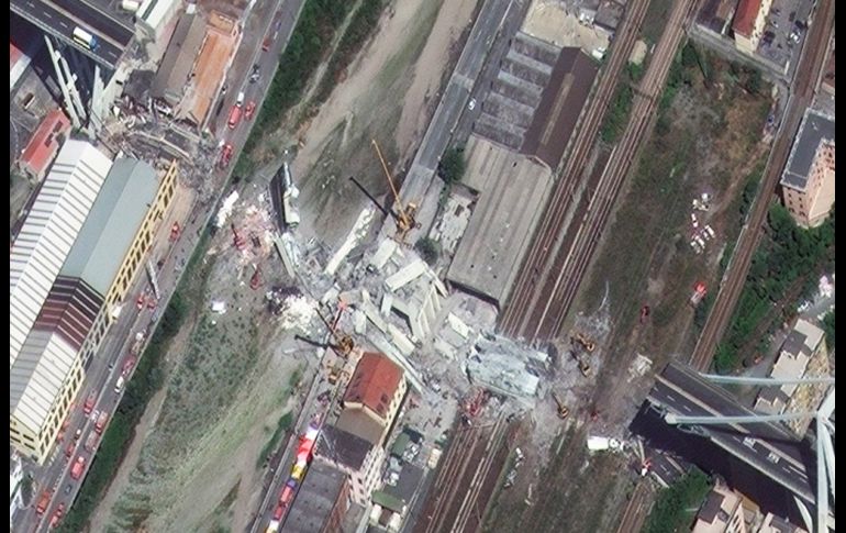 Imagen satelital del Morandi tras su derrumbe.