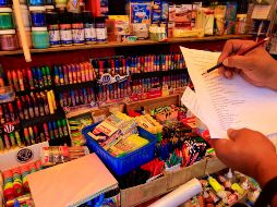 Para fortalecer el ingreso familiar en esta temporada de inicio del ciclo escolar, se ofrecerán productos de alto consumo a precios accesibles, con el contacto directo de proveedores. NTX / ARCHIVO