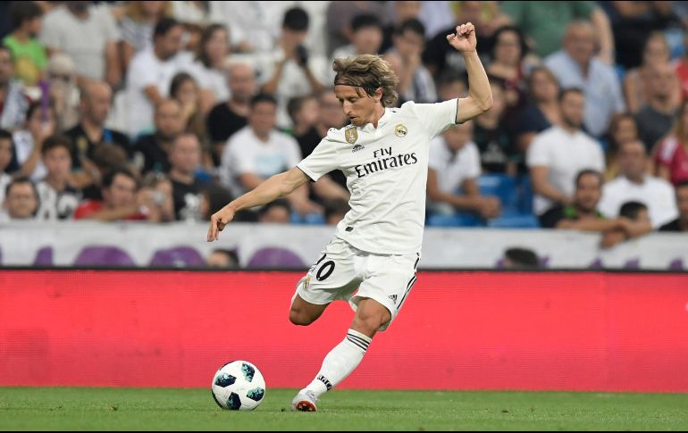 Modric ingresó como suplente el miércoles durante el segundo tiempo en la Supercopa de Europa, que el Madrid perdió 4-2 ante el Atlético de Madrid. AFP / ARCHIVO