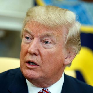 Exdirectores de la CIA emiten condena sin precedentes contra Trump