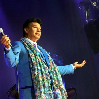Familiares impugnan testamento de Juan Gabriel