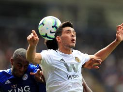 El fubtolista mexicano jugó los 90 minutos y aunque tuvo varios disparos a la portería rival, no pudo hacer nada por evitar la derrota de su equipo. AP / M. Egerton