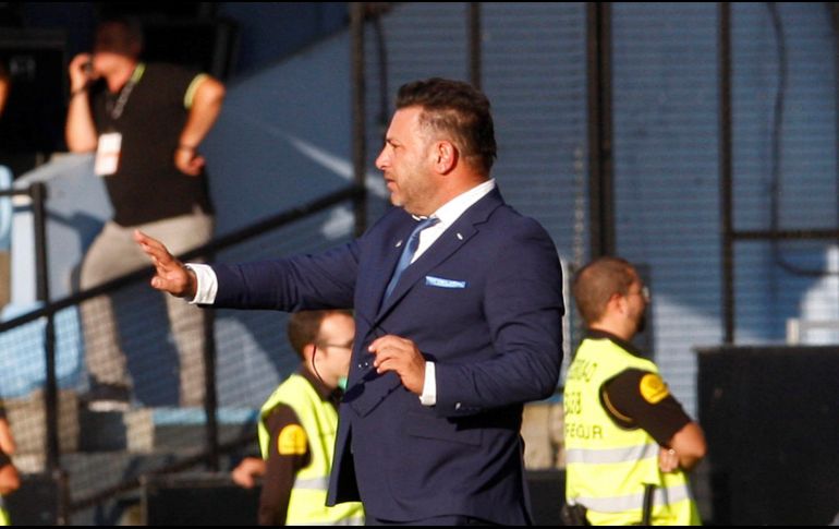 El incidente al minuto 76' hizo que Moahamed perdiera el estilo por algunos momentos. EFE/S. Sas