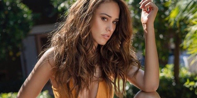 Yanet Garc&iacute;a "La chica del clima" presume sus curvas en video