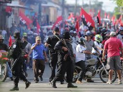 Nicaragua vive la crisis sociopolítica más sangrienta desde la década de 1980, también con Ortega como presidente. EFE/R. Sura