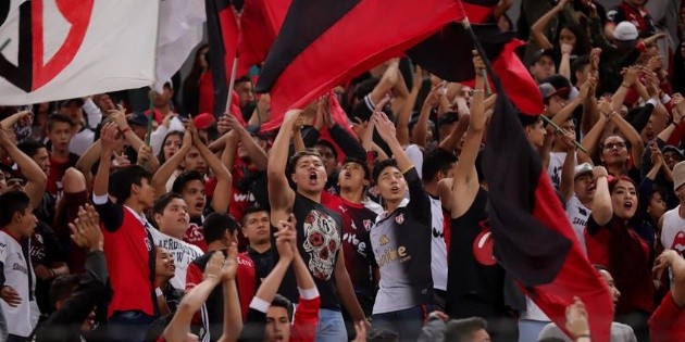 Con precios elevados, venden boletos para el Cl&aacute;sico Tapat&iacute;o