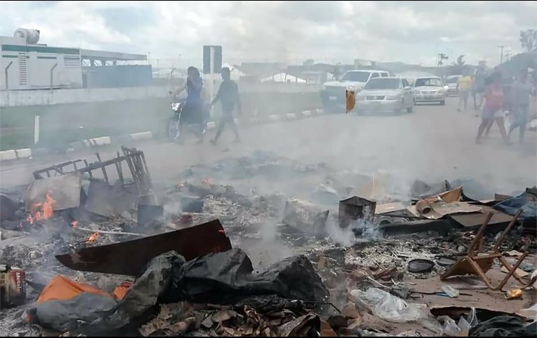 Los residentes de Pacaraima atacaron el sábado a inmigrantes venezolanos después de que robaran, apuñalaran y golpearan a un comerciante. AFP / ARCHIVO