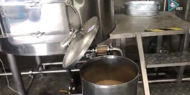 Cerveza con mezcal, sabor de Oaxaca