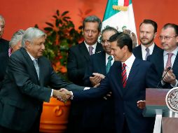 Por su parte, el Presidente Peña Nieto dijo que el proyecto del nuevo aeropuerto (NAIM) se mantiene. AP / E. Verdugo