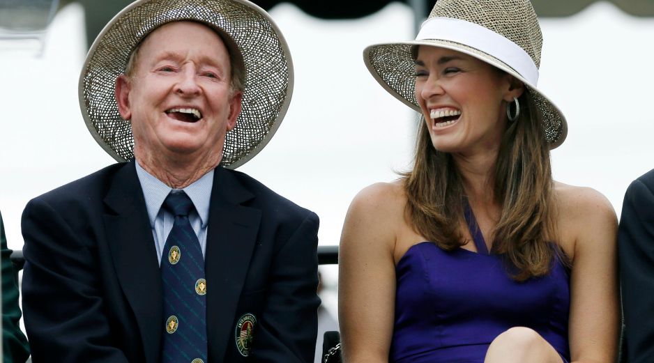 Martina Hingis está de acuerdo con que los aficionados tengan votos. AP/E. Amendola