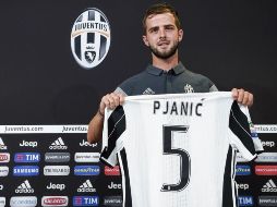 Pjanic fue fichado en julio de 2016 por 32 MDE, ha jugado un total de 92 partidos, ha marcado 15 goles y ha puesto 28 asistencias. TWITTER / @Miralem_Pjanic
