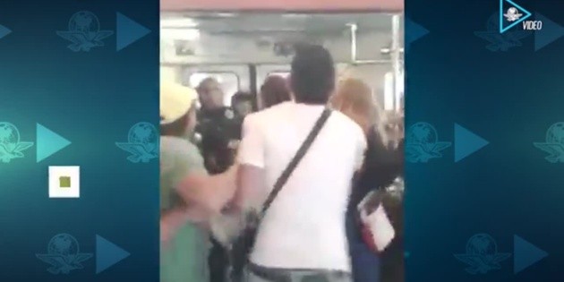 Ambulantes del Metro agreden a polic&iacute;as