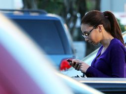 Las compañías tecnológicas enfrentan críticas tras las incesantes notificaciones y otras capacidades creadas para mantener a la gente pegada a sus pantallas. EL INFORMADOR / ARCHIVO