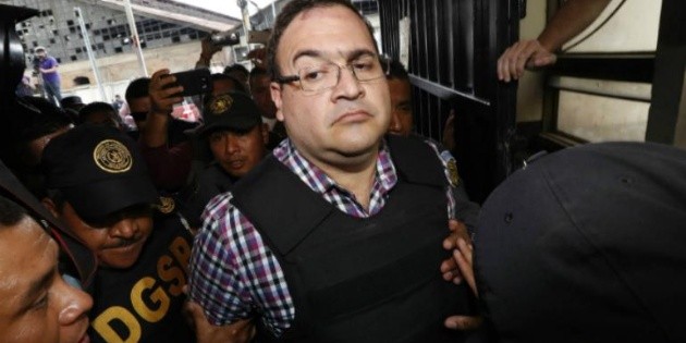La PGR, sin pruebas contra Javier Duarte por delincuencia organizada
