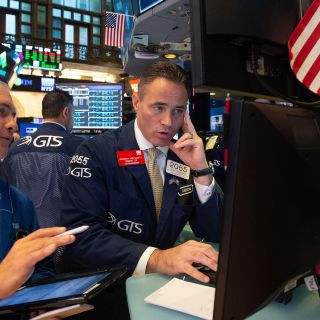 Wall Street cierra mixto, con retroceso del Dow Jones