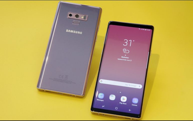 Después de dos semanas de haber sido presentado en Nueva York, el más reciente dispositivo de Samsung llega a México y cuenta con una pantalla de 6.4 pulgadas y memoria expandible de hasta un terabyte. AP / ARCHIVO