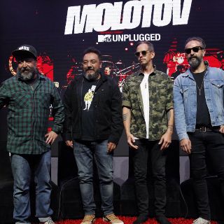 Molotov retoma sus orígenes acústicos con "El Desconecte"