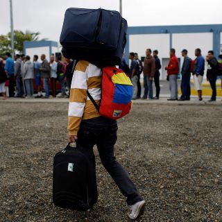 Ecuador abre ruta humanitaria para migrantes venezolanos