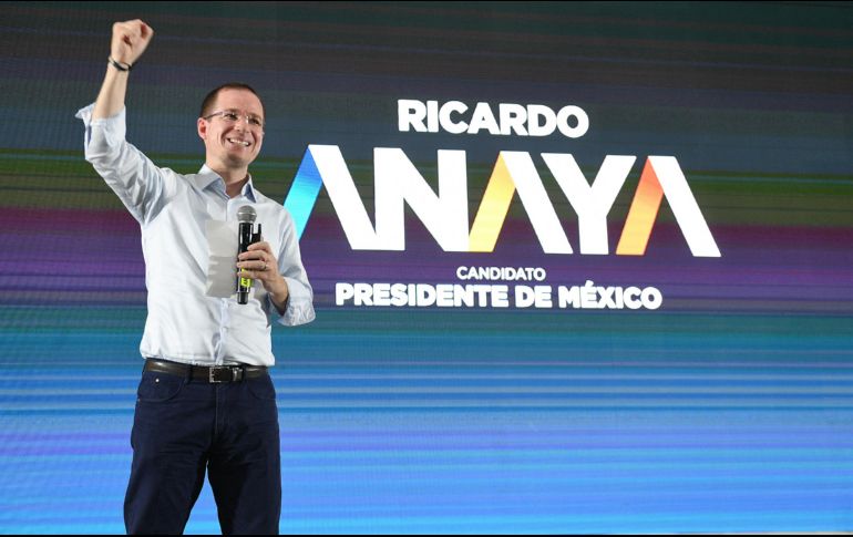La distribución de tarjetas durante la campaña de Anaya se trató de una propuesta durante el periodo permitido. EFE/ARCHIVO