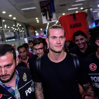 El Liverpool cede al portero Karius al Besiktas