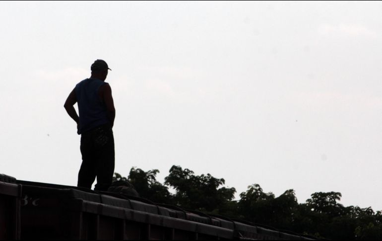 El chofer que trasladaba a los migrantes los habría entregado a un grupo de plagiarios en San Cristóbal. NTX / ARCHIVO